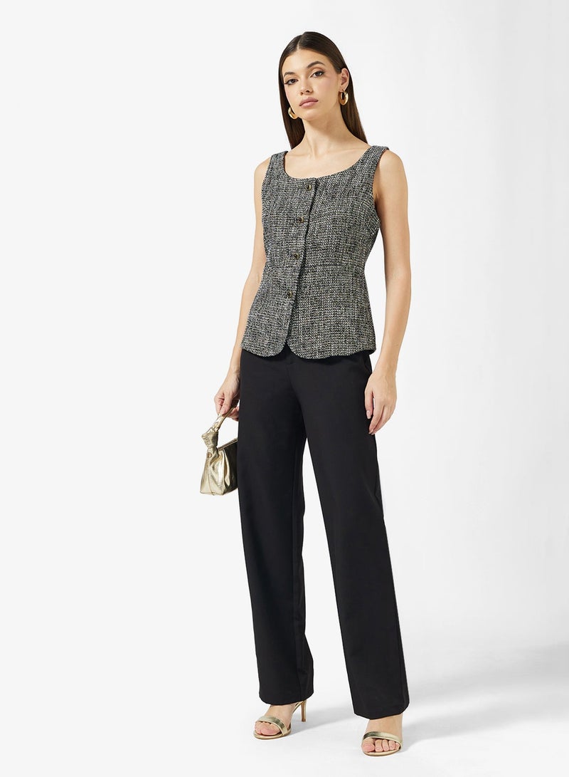 ايلا بلوزة بدون أكمام - Image 4